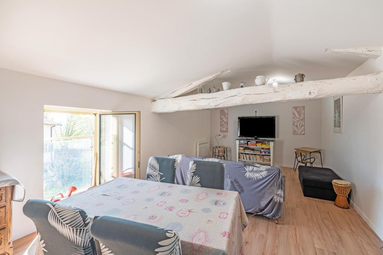 Belle Vue Apartment Savigny  ภายนอก รูปภาพ